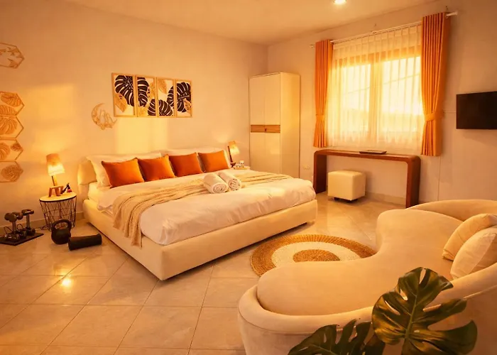 Boutique Yoga & Fitness Retreat - Walk To Nirvana Life Gym, Pool & Calm Vibes *